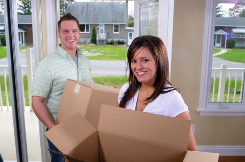 Acton moving truck for residential and commercial items