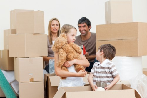 Local moving help for flats and homes in Acton
